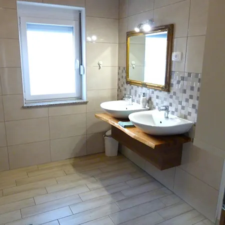 Hisasmihelka Διαμέρισμα