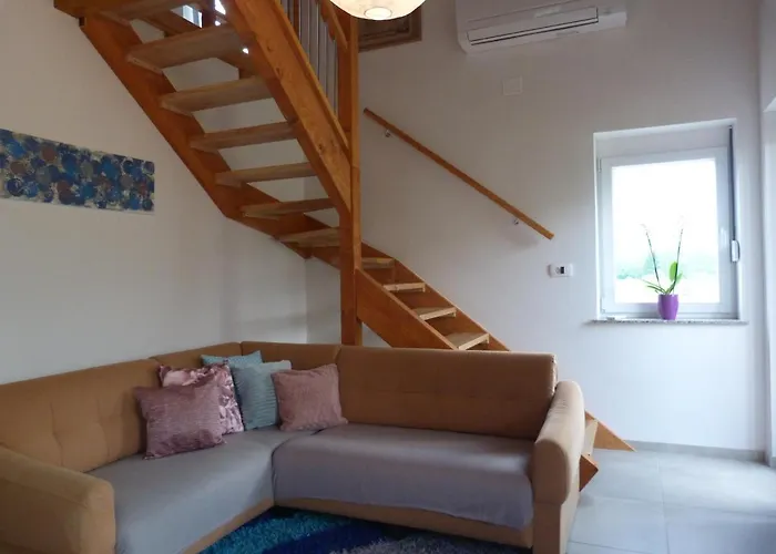 Hisasmihelka Kobarid