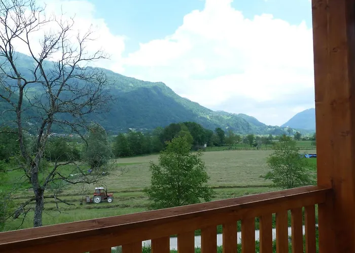 Hisasmihelka * Kobarid